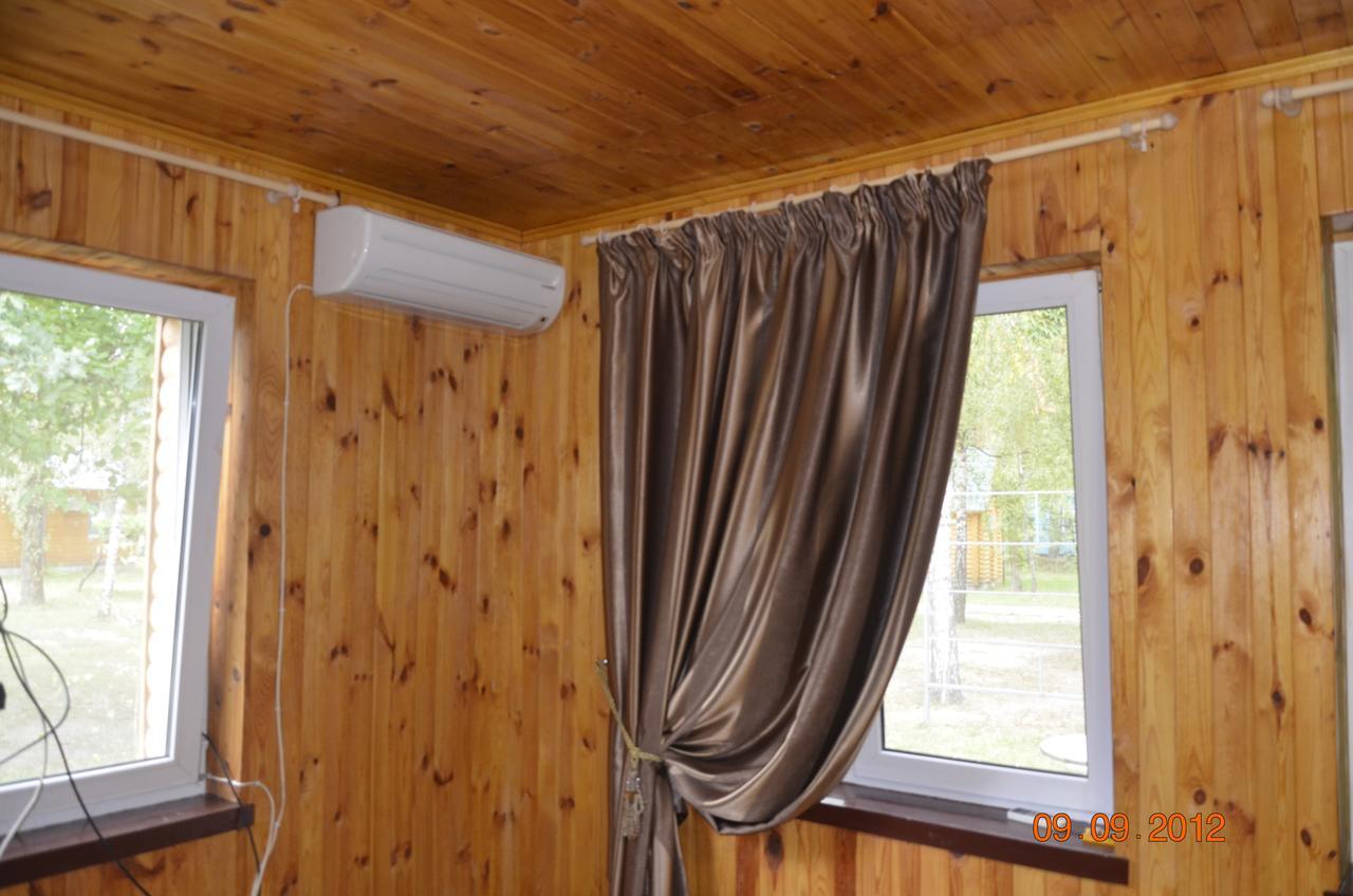 Дом У Днепра Prokhorovka Exterior foto